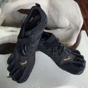 Vibrant Fivefingers Toe Shoes